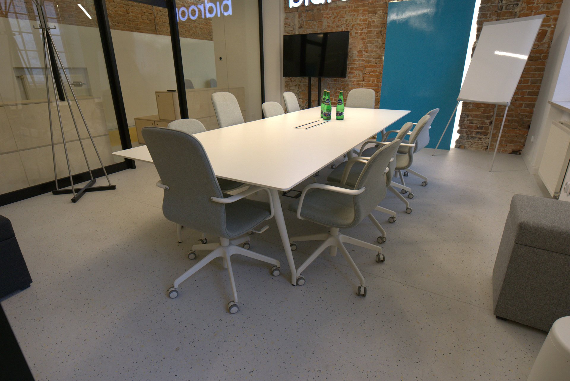 Sala konferencyjna w Biurach Pod Baranami